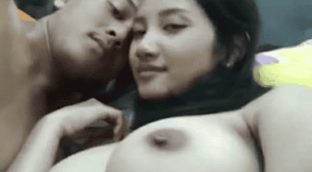 Indo Live Viral Memek Anak SMP Di Gondol Om Sendiri