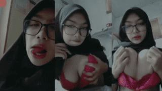 Video Terviral Ukhti Hijab Lincah Susu Toge 2
